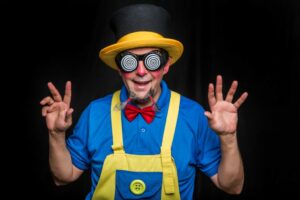 Industrias Culturales de Burgos 18 ArchivosKlin Klan Klown Teatro Circo 1